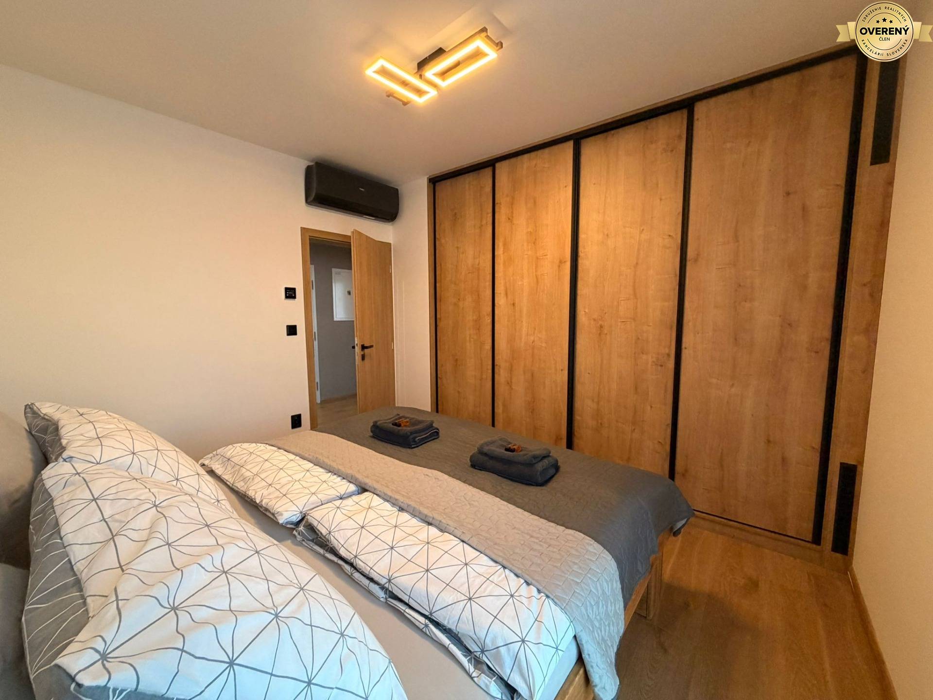 WhatsApp Image 2026-03-13 at 19.25.28 (1).jpeg