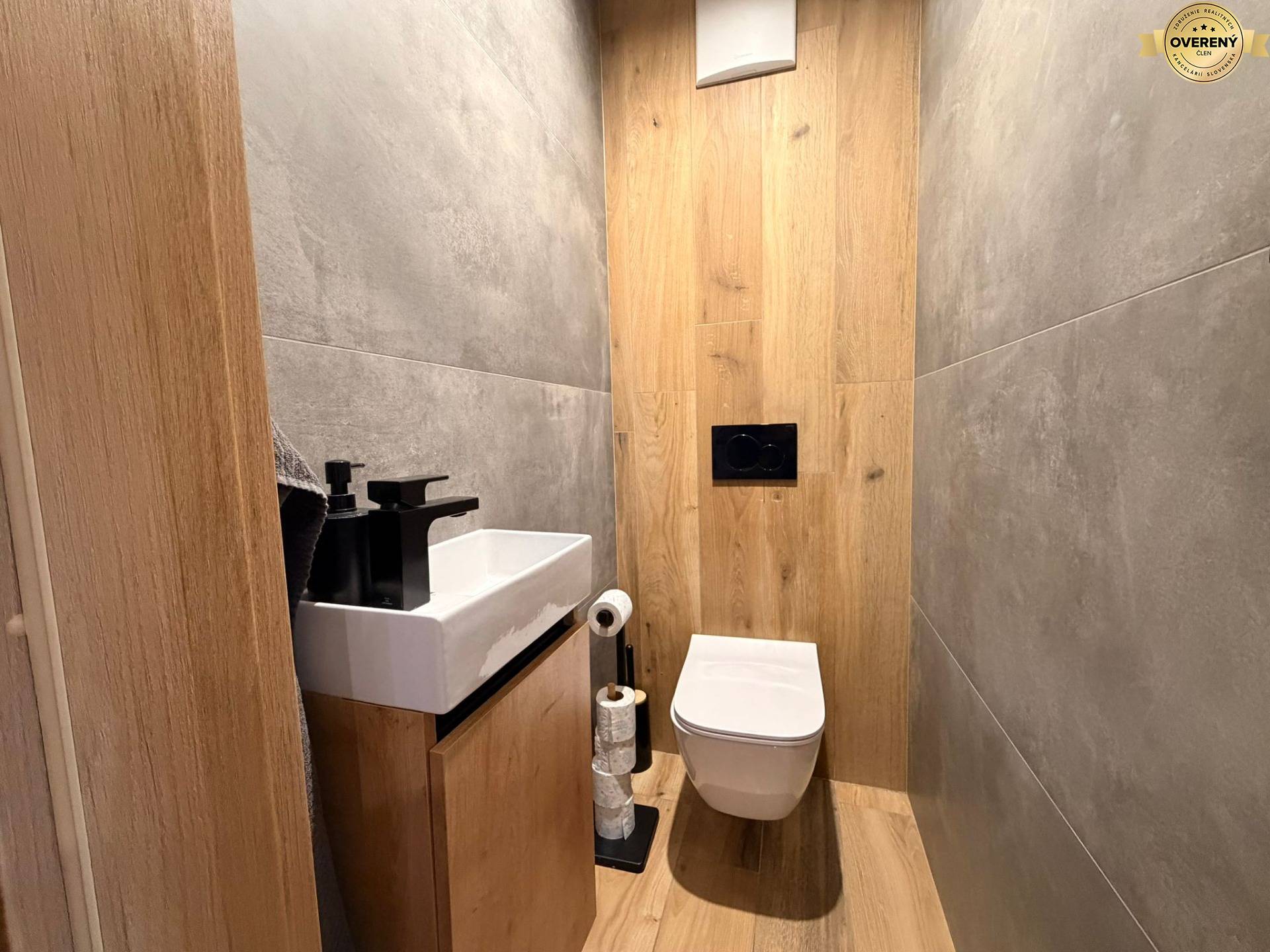 WhatsApp Image 2026-03-13 at 19.25.28 (5).jpeg