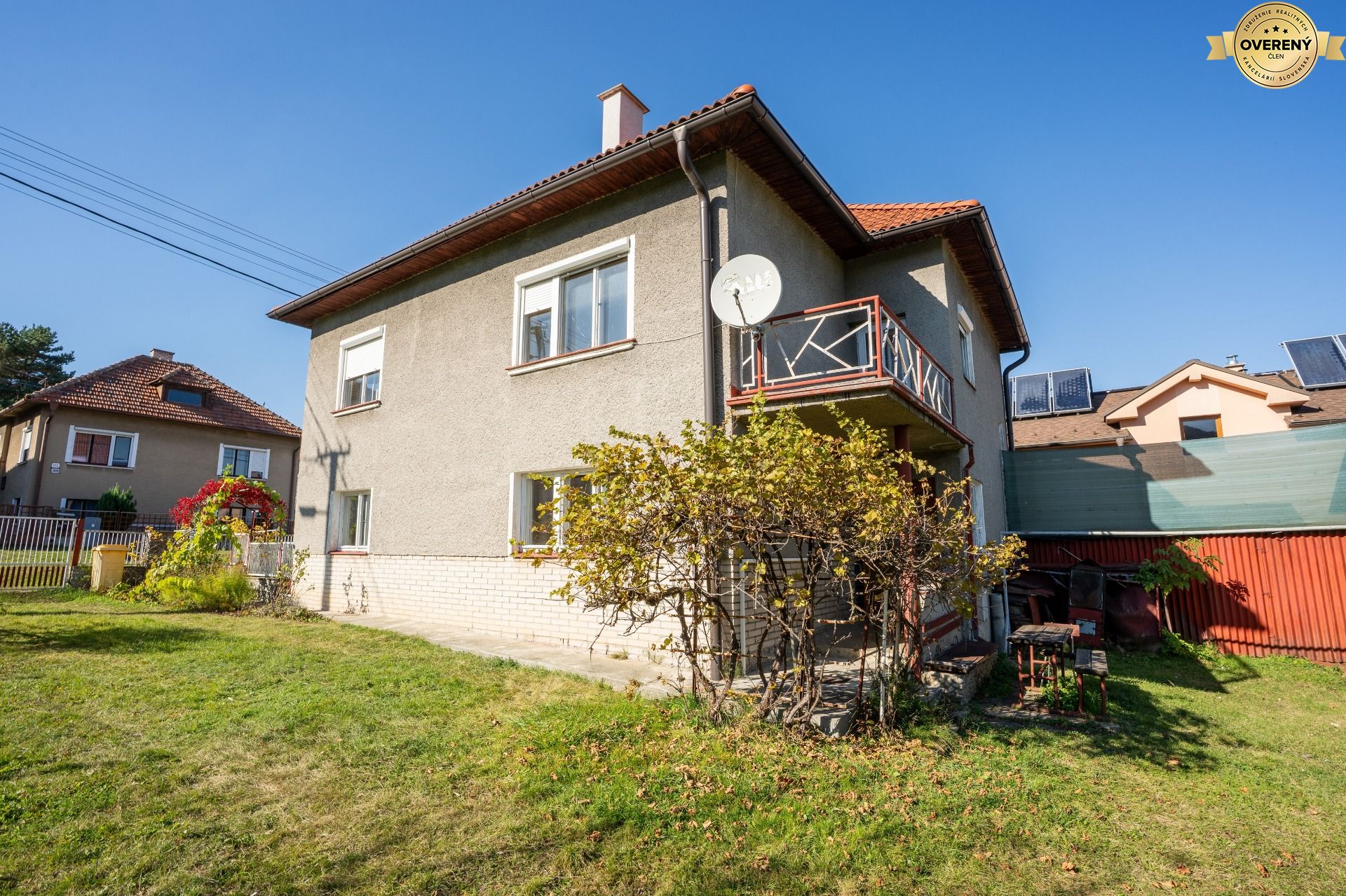 JUR069252.jpg
