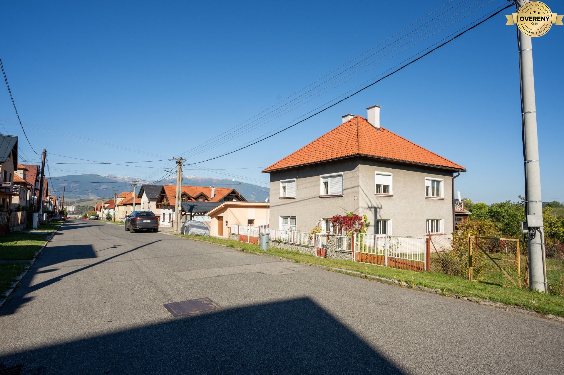 JUR06911.jpg